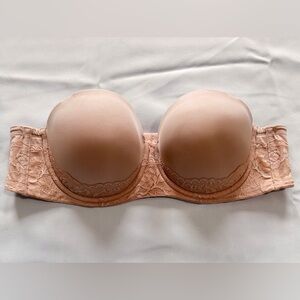 NWOT Torrid Strapless Bra Beige Lace Underwire Plus Size 42B